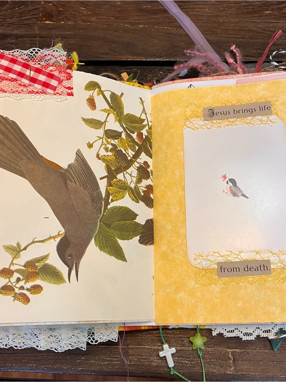 Bird Cardinal Junk Journal Faith Christian Floral Softcover 3 Signatures - Picture 8 of 16